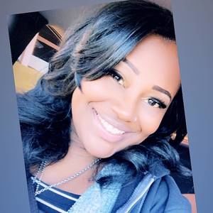 Meet your Posher, Erika